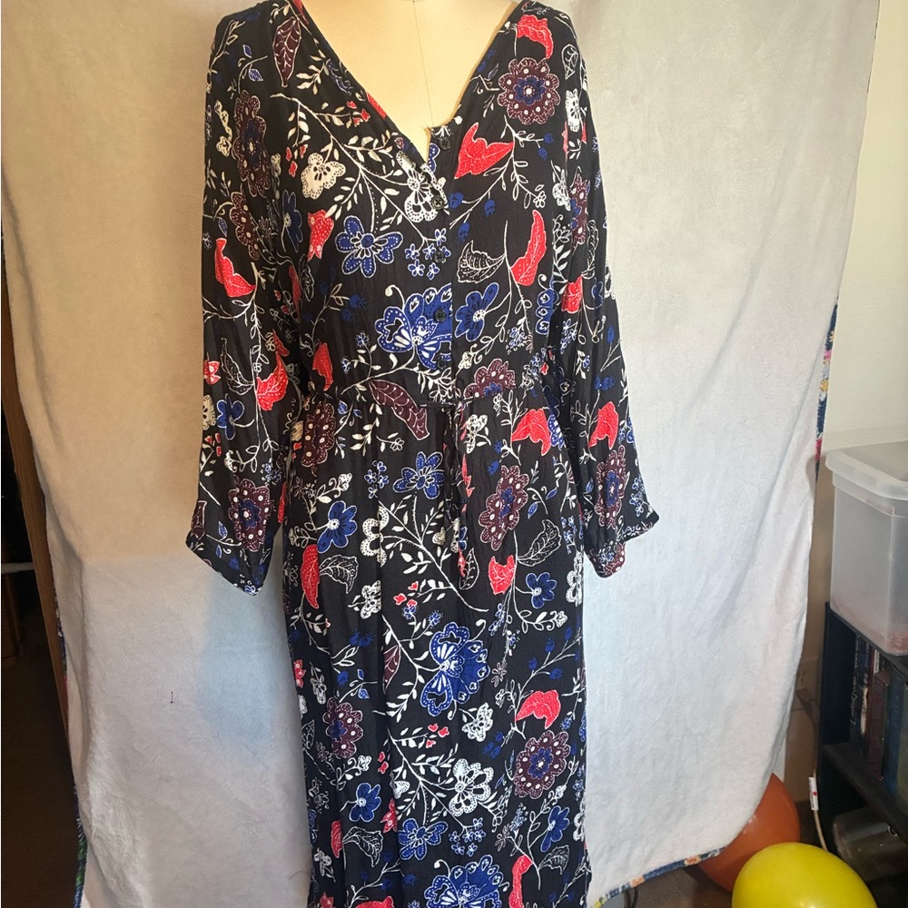 Old Navy Floral Long Sleeve Dress - Black, Red, Blue